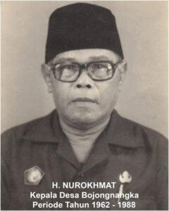 Kepala Desa ke dua Bapak H. NUROCHMAT (1962 – 1988)